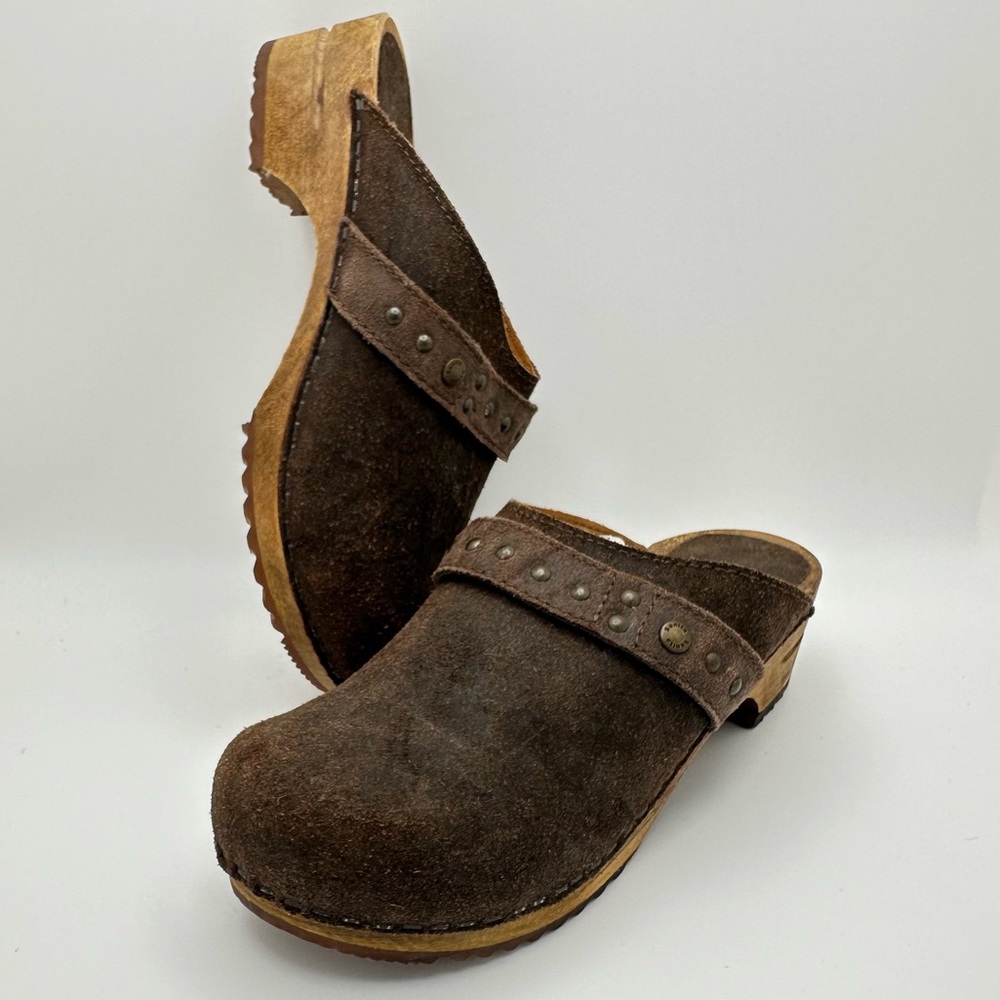 Sanita Brown Suede Oiled Leather Clogs Mules Wood Heel EU 37 US 5.5-6 Re… - Picture 1 of 14